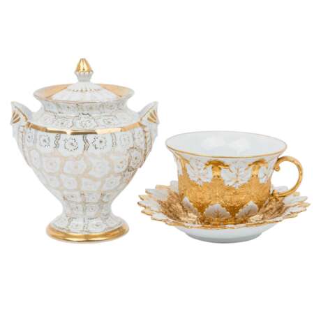 MEISSEN large ceremonial cup with saucer and sugar bowl, 19th/20th c. - photo 1