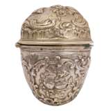 Probably HANAU, box in egg shape, 800 silver, around 1900. - фото 2