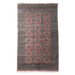 Oriental carpet. PAKISTAN, 20th century, 255x155 cm.