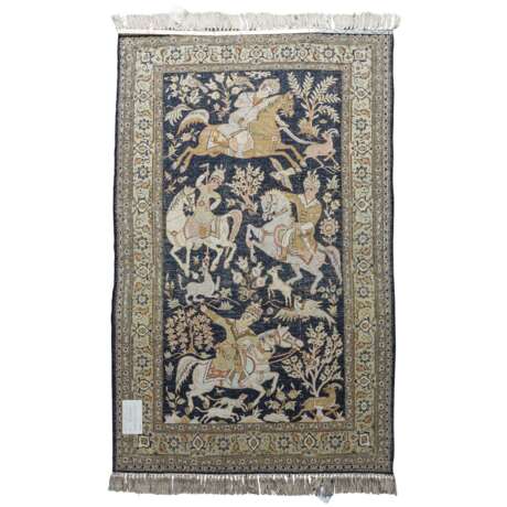 Oriental silk carpet. GHOM/PERSIA, 20th century, 133,5x82,5 cm. - Foto 2