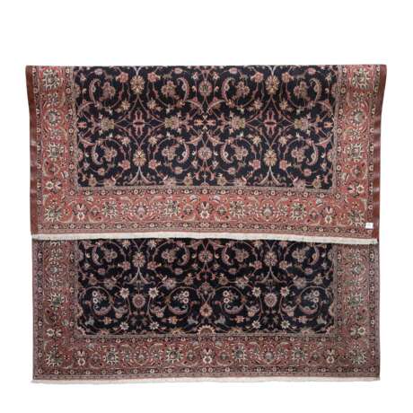 Oriental carpet. TEREBRIS/PERSIA, 20th century, 341x253 cm. - Foto 2