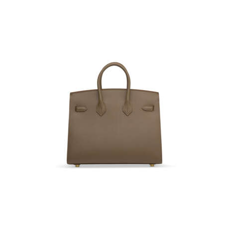 AN ÉTAIN EPSOM LEATHER SELLIER BIRKIN 25 WITH GOLD HARDWARE - фото 4