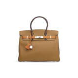 A LIMITED EDITION GOLD, CHOCOLAT & POTIRON TOGO LEATHER BIRKIN 30 WITH PALLADIUM HARDWARE - Foto 1