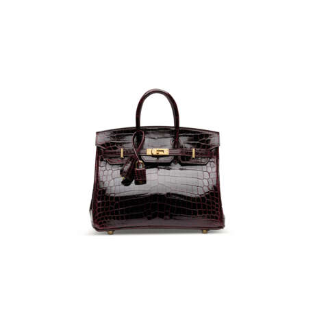 A SHINY BORDEAUX NILOTICUS CROCODILE BIRKIN 25 WITH GOLD HARDWARE - Foto 1