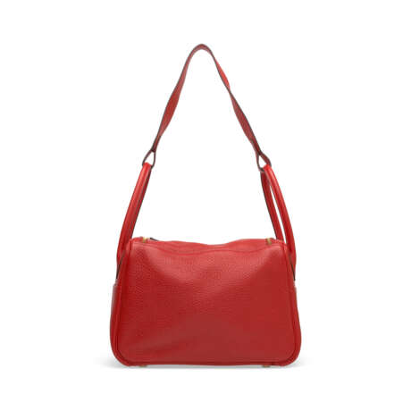 A ROUGE TOMATE CLÉMENCE LEATHER LINDY 26 WITH GOLD HARDWARE - фото 4