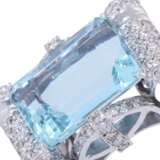 Ring with aquamarine about 19 ct and diamonds - photo 3