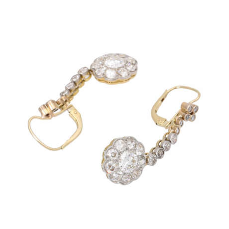 Earrings with fine old cut diamonds together ca. 3 ct, - фото 3