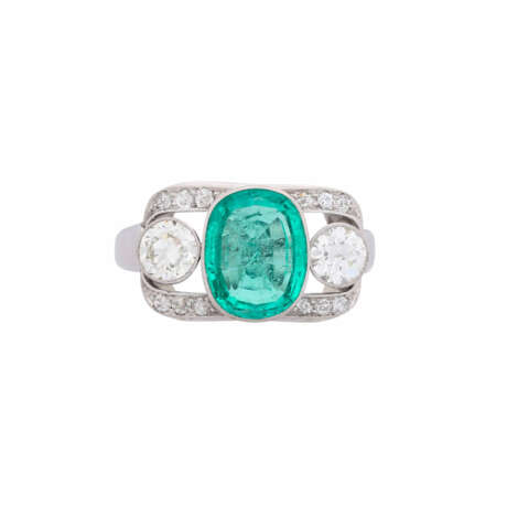 Art Deco ring with emerald and diamonds - photo 2
