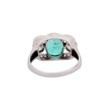 Art Deco ring with emerald and diamonds - photo 3