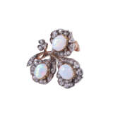 Brooch with 3 fine white opals and diamonds - photo 3