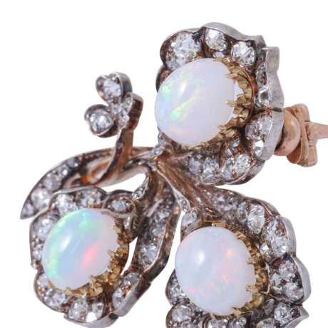 Brooch with 3 fine white opals and diamonds - photo 4