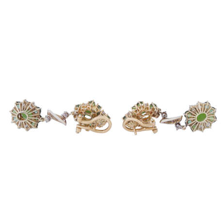 Pair of earrings with tourmalines and diamonds - фото 2