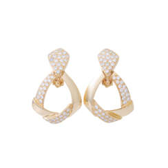 Earrings with diamonds of total ca. 4 ct,