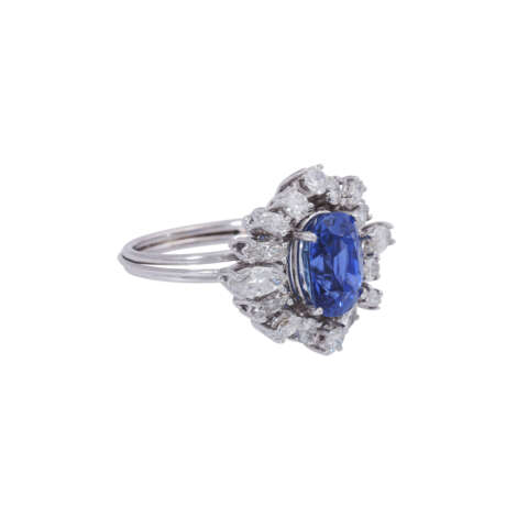 Ring with fine sapphire and diamonds total approx. 1,2 ct - photo 1