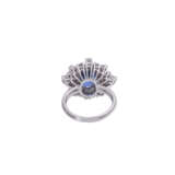 Ring with fine sapphire and diamonds total approx. 1,2 ct - photo 4