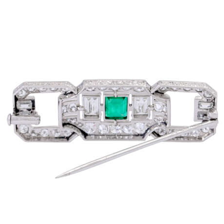 Art Deco brooch with fine emerald ca. 0,6 ct, - Foto 2