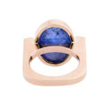 Ring with oval tanzanite ca. 38 ct flanked by diamonds total ca. 0,06 ct, - Foto 4