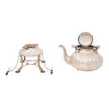EDUARD WOLLENWEBER "Kettle on rechaud and teapot", early 20th c., 800s. Silver - Foto 5