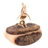 Erotic object with box made of mammoth ivory, - Foto 1