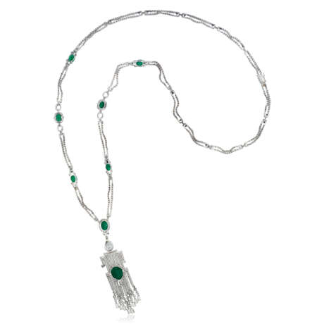 EMERALD AND DIAMOND PENDENT NECKLACE - фото 4