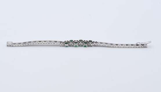 Mixed Lot: Emerald Diamond Ring and Emerald Diamond Bracelet - фото 2