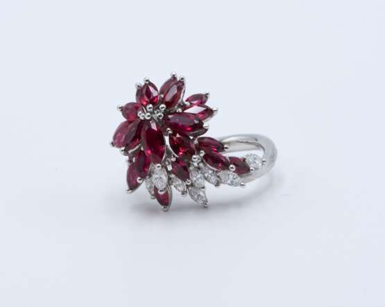 Ruby Diamond Ring - photo 1