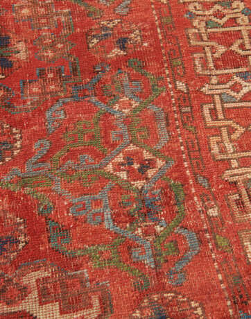 A `SMALL PATTERN HOLBEIN` RUG - photo 3