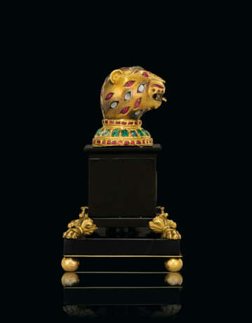 A GOLD FINIAL FROM THE THRONE OF TIPU SULTAN (r. 1782-99) - Foto 2
