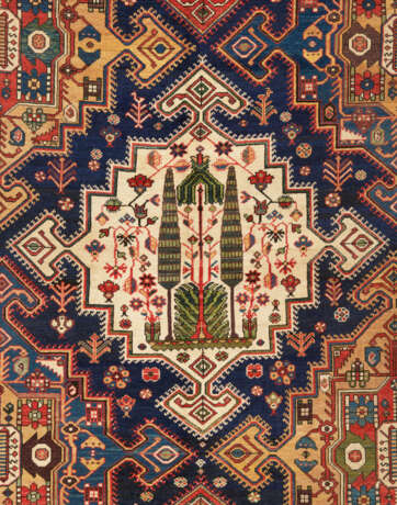 A BAKHTIARI CARPET - Foto 2