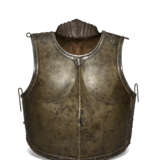 A WATERED-STEEL CUIRASS - photo 1