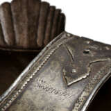 A WATERED-STEEL CUIRASS - photo 4