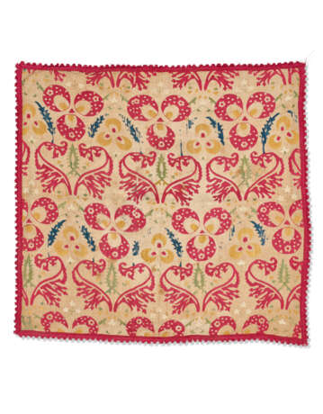 A SILK EMBROIDERED LINEN PANEL - фото 1