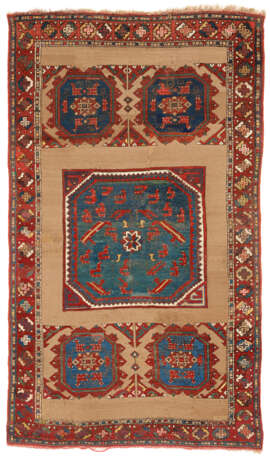 A `HOLBEIN` VARIANT RUG - Foto 1