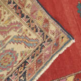 A KARABAGH LONG RUG - Foto 6