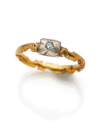 Ring mit Diamantrose - photo 1