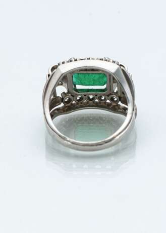 Smaragd-Diamant-Ring - фото 2