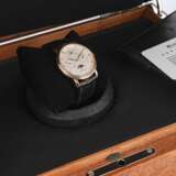 Hochfeine Herren-Armbanduhr mit ewigem Kalender - photo 6