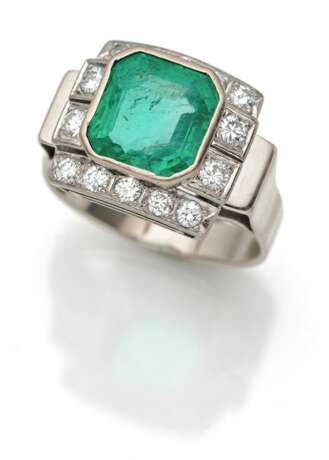 Smaragd Brillant Ring - фото 1
