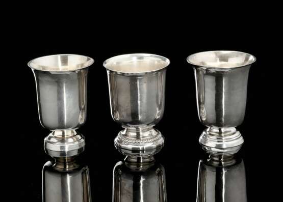 Drei Tauf- oder Hochzeits-Becher aus Silber - Foto 1