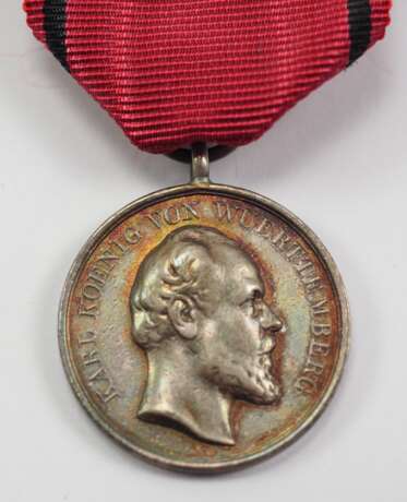 Württemberg: Verdienstmedaille, Wilhelm II. (1864-1891), in Silber. - Foto 1