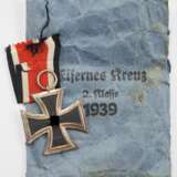 Eisernes Kreuz, 1939, 2. Klasse, in Verleihungstüte - Walter & Henlein, Gablonz a.N. - Foto 1