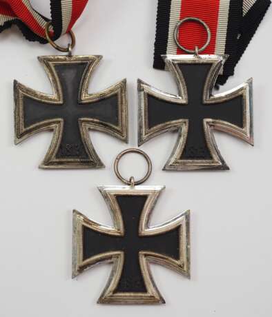 Eisernes Kreuz, 1939, 2. Klasse - 3 Exemplare. - Foto 2