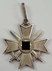 Ritterkreuz des Kriegsverdienstkreuzes, mit Schwertern - Deschler.
