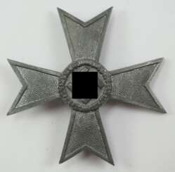 Kriegsverdienstkreuz, 1. Klasse - 4.