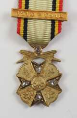 Belgien: Medaille des Zivilen-Ehrenzeichens, mit Schwertern, mit Spange 1914-1918 Miniatur.