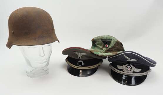 3. Reich: Lot von 4 Kopfbedeckungen. - photo 1
