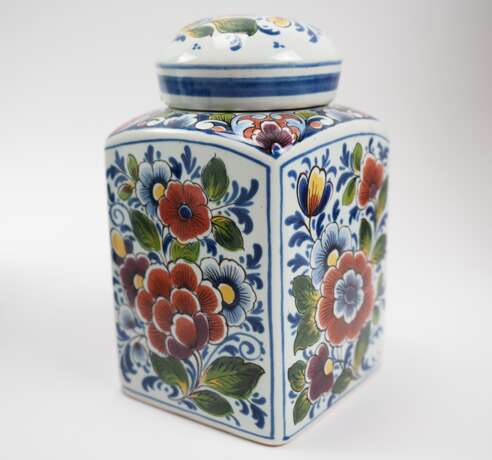 Holland: Keramik, meist mit Blaumalerei, Deckelvase uvm. - фото 3