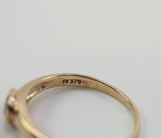 Goldschmuck m. Topas: Halskette u. Ringe, u.a. mit Diamanten. - photo 4