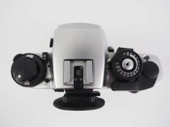 Leica, Wetzlar: Kamera 'Leica R7' und Objektiv 'Elmarit-R'. - Foto 5