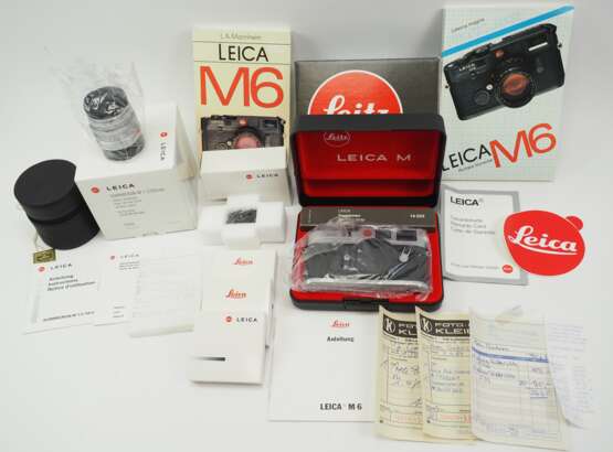 Leica: Analogkamera M6 u. Summicron-M 1:2/ 50 mm, unbenutzt. - photo 1